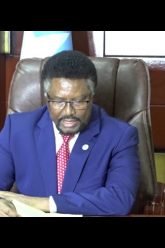 Guddoonka golaha Shacabka oo madaxweye Farmaajo ka dalbaday magacaabista Ra’iisul Wasaare cusub.