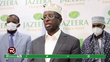 Sheekh Shariif” Anaga waxaa isu qaban qaabineynay bannaan baxa berri……….