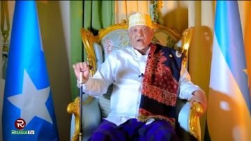 Madaxweyne kuxigeenka Puntland oo Shaqa joojin ku sameeyay laba Wasiir