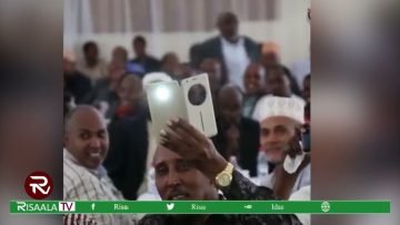 Maxay tahay sababta Safiirka Somalia ee Kenya uu uga baxay Shir uu ku casuumay Madaxweyne Kenya?