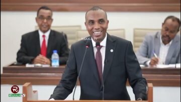 Madaxweynaha Soomaaliya oo xalay mar kale xubno kamid ah barlamaanka somalia kala hadlay an sixinta